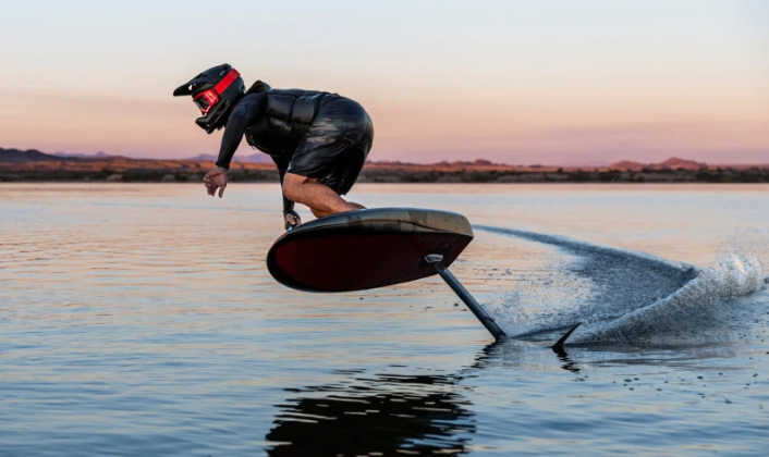The Board That Made eFoiling a Race
