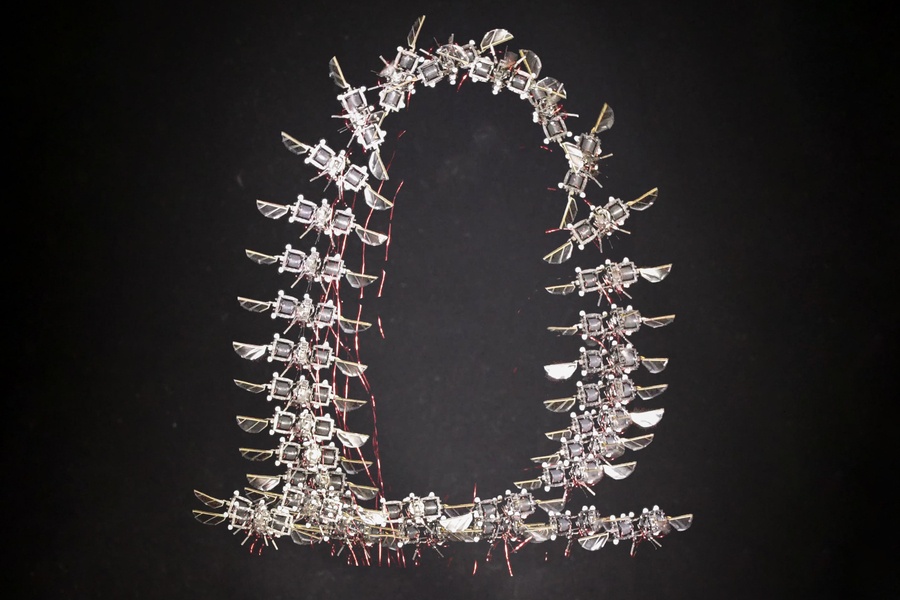 MIT Built a Robot That Flies Like a Real Insect
