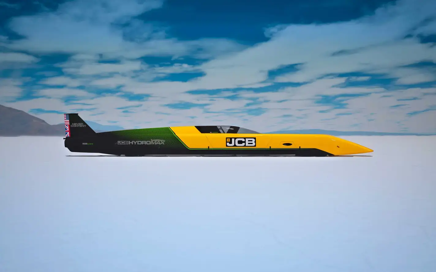 JCB Hydromax Sets a Hydrogen Combustion Land Speed Record