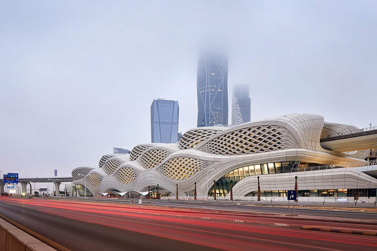 KAFD Metro Station: Architecture as a Movement System 