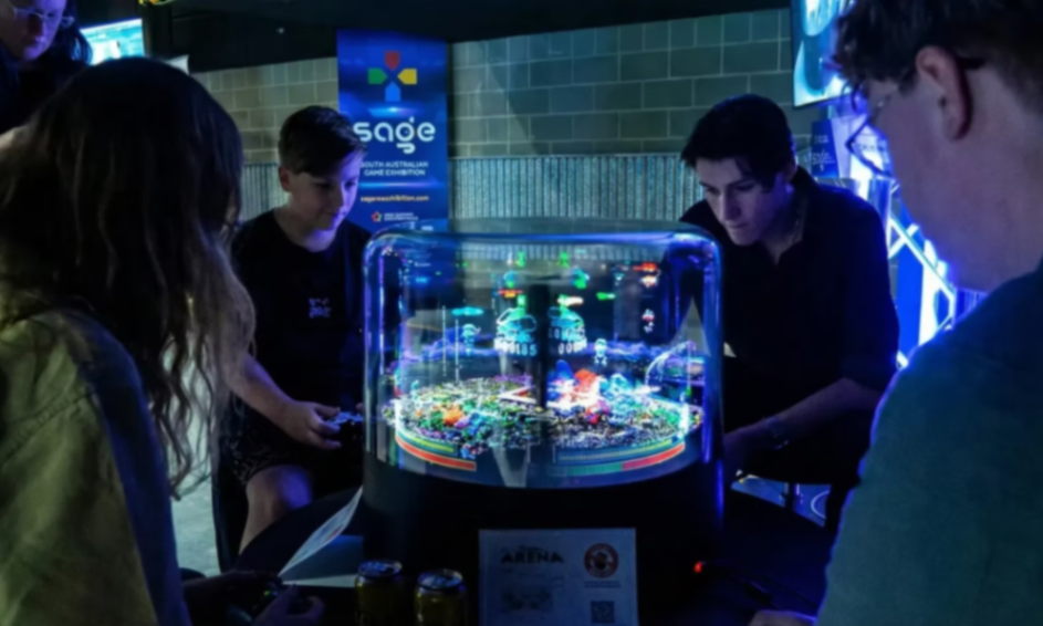 ابتكار شاشة Voxon Volumetric يجسد الأبعاد الثلاثية الحقيقية على أرض الواقع