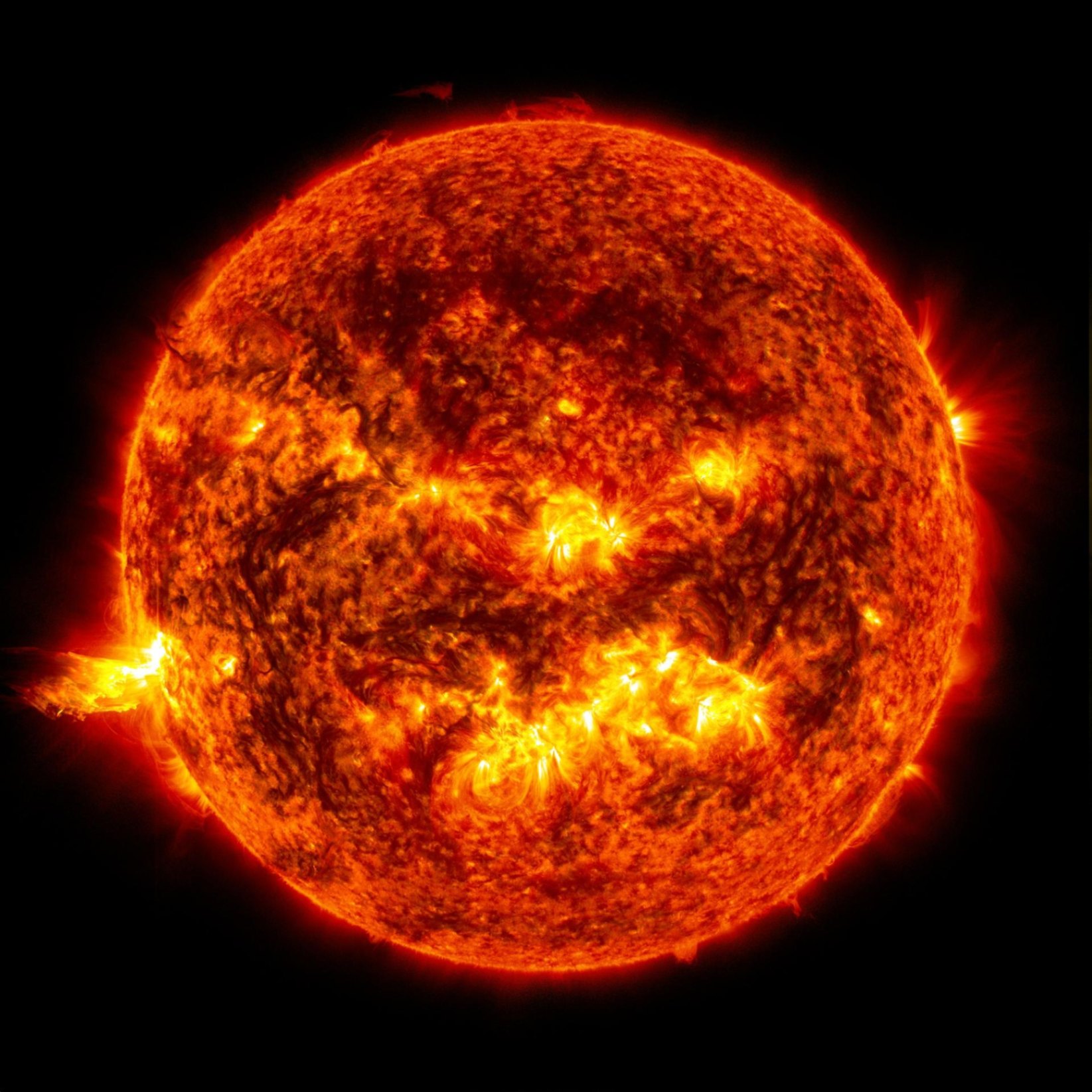 AI Predicting Solar Storms