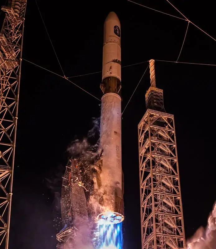 New Glenn Heavy-Lift Rocket from Blue Origin