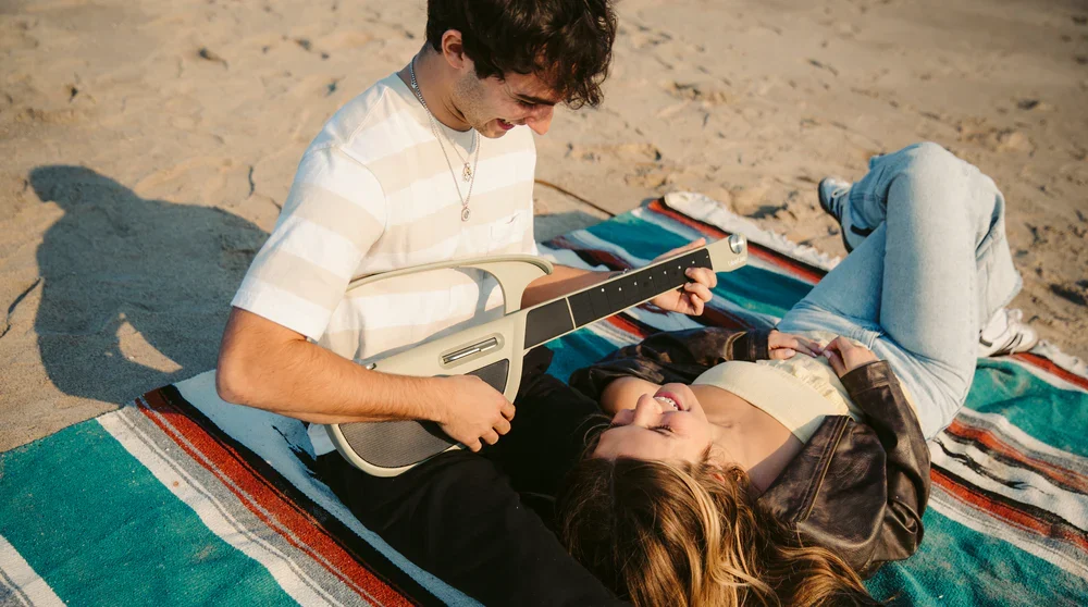 LiberLive C1: A Guitar Without the Strings