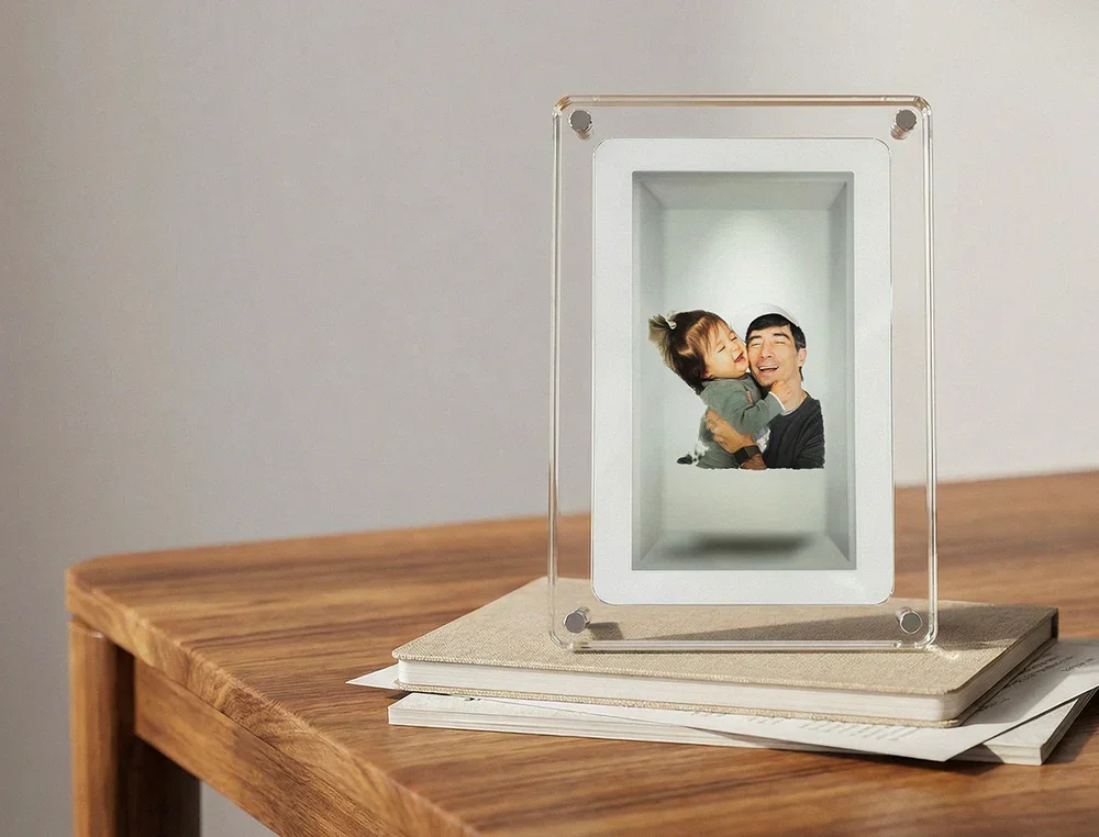 Your Photos Can Now Float Off the Frame